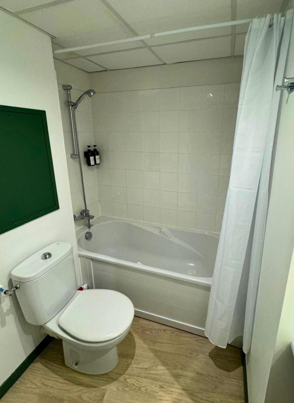 Ferienwohnung Oasis - Wifi, Clim, Vue, Equipe Lourdes Exterior foto